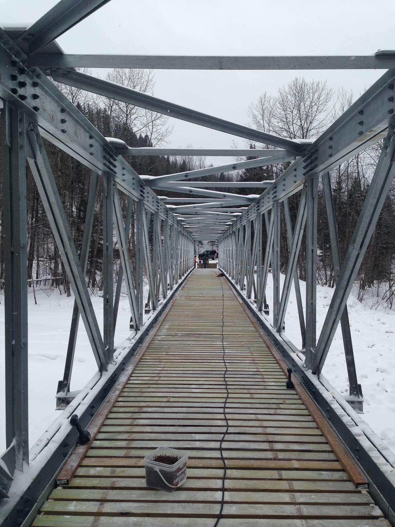 Passerelle boulonnée